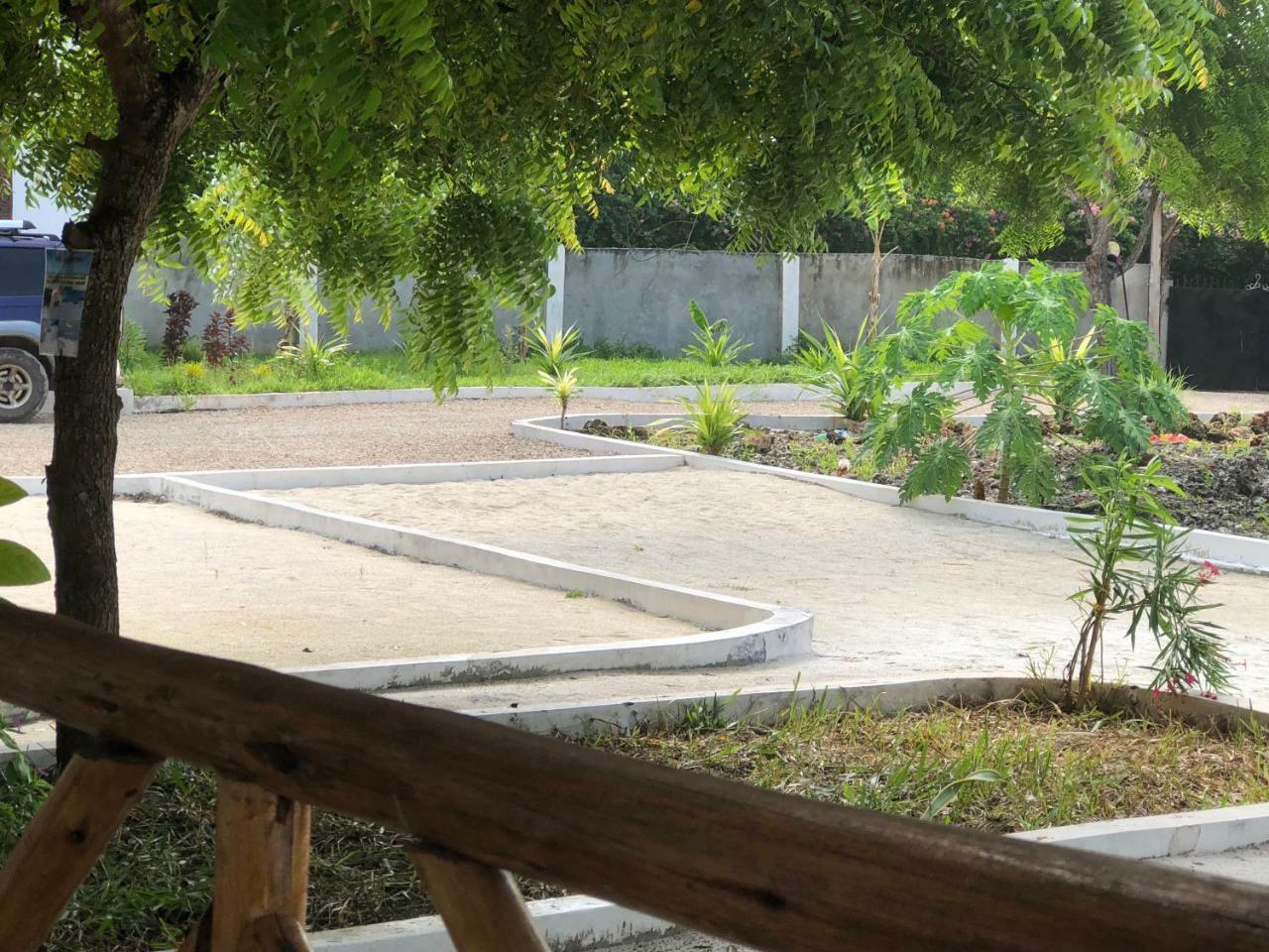 Shamba Lodge Нунгви Экстерьер фото