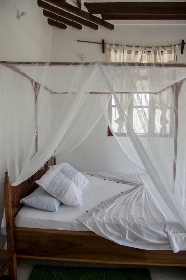 Shamba Lodge Нунгви Экстерьер фото